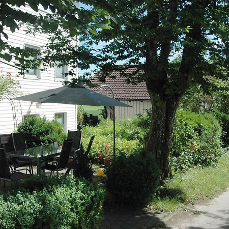 Apartamento Altes Schulhaus Argenbuhl Exterior foto