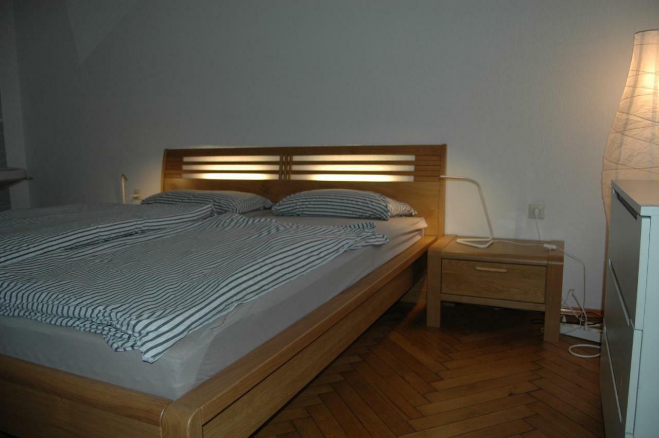 Apartamento Altes Schulhaus Argenbuhl Exterior foto